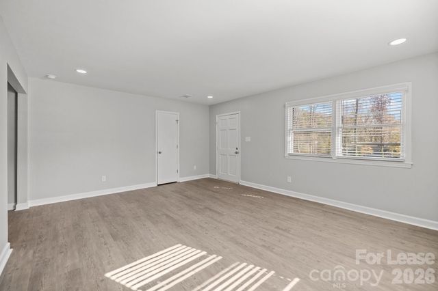 1853 Lakedell Drive, Charlotte, NC 28215