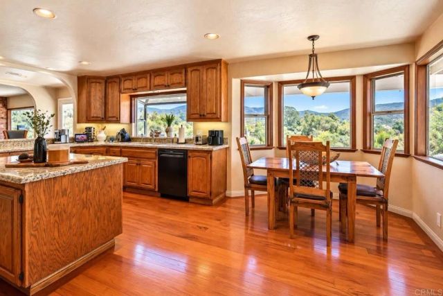 20020 Elfin Forest Road, Escondido, CA 92029