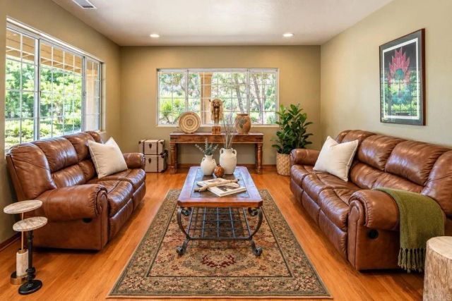 20020 Elfin Forest Road, Escondido, CA 92029