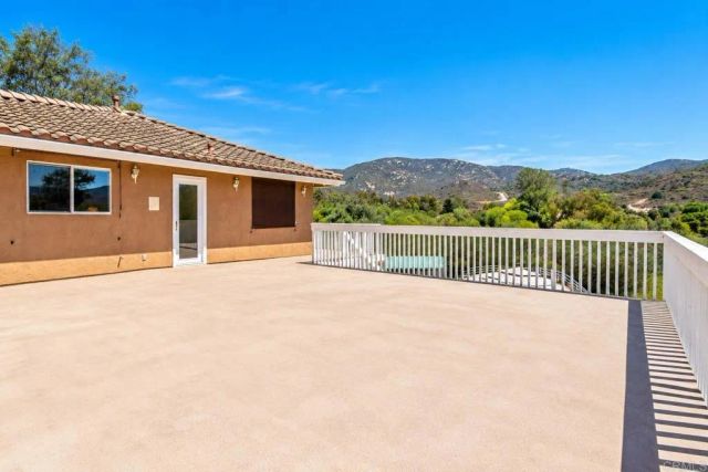 20020 Elfin Forest Road, Escondido, CA 92029