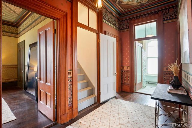 1556 Revere Avenue, San Francisco, CA 94124