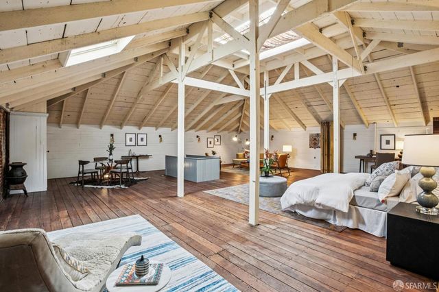 1556 Revere Avenue, San Francisco, CA 94124