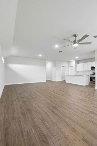 934 Olive Drive, Lavon, TX 75166