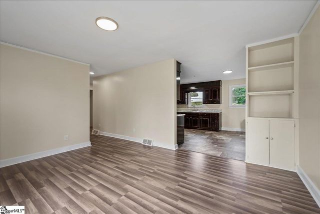 108 Valley Drive, Greer, SC 29651