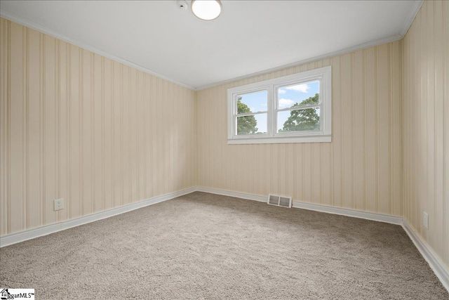 108 Valley Drive, Greer, SC 29651