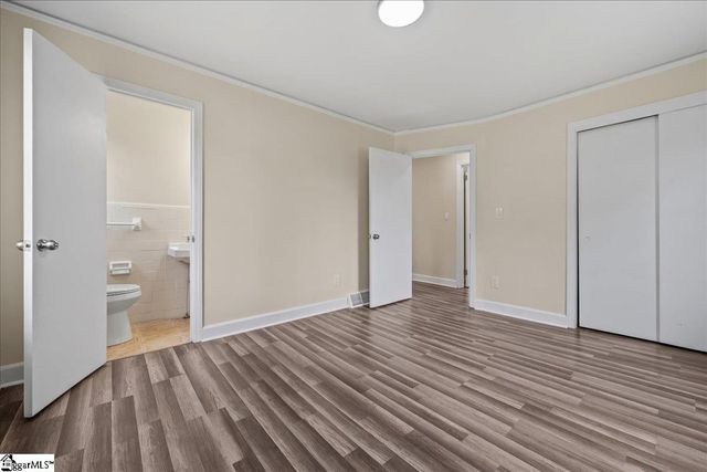 108 Valley Drive, Greer, SC 29651