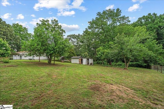 108 Valley Drive, Greer, SC 29651