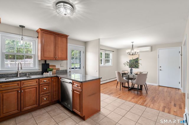 9 Gray Road, South Windsor, CT 06074
