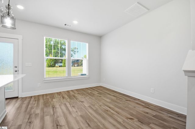 215 Keel Lane, Simpsonville, SC 29681