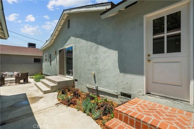 8054 Cedros, Panorama City, CA 91402