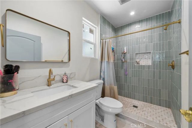 8054 Cedros, Panorama City, CA 91402