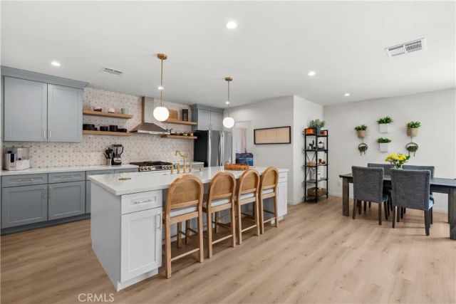 8054 Cedros, Panorama City, CA 91402