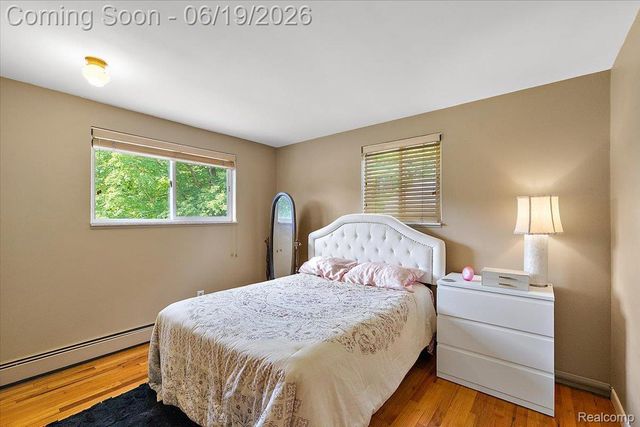 10324 Oakhill Road, Springfield Charter Township, MI 48442