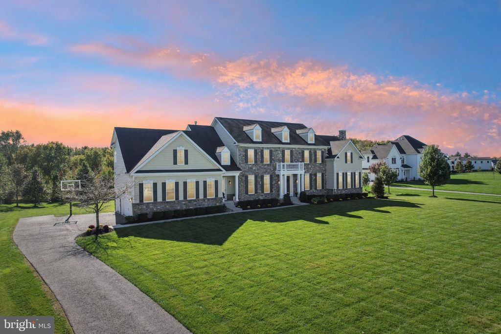 2 ZELKOVA RUN RD, MOORESTOWN, NJ 08057 — photo 2