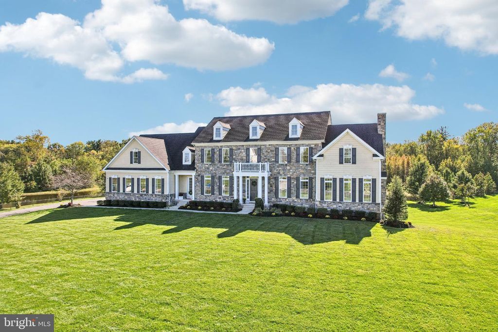 2 ZELKOVA RUN RD, MOORESTOWN, NJ 08057 — photo 4