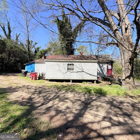 2221 Knott Street Lane, Macon, GA 31201