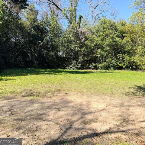 2221 Knott Street Lane, Macon, GA 31201