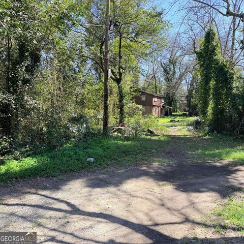 2221 Knott Street Lane, Macon, GA 31201