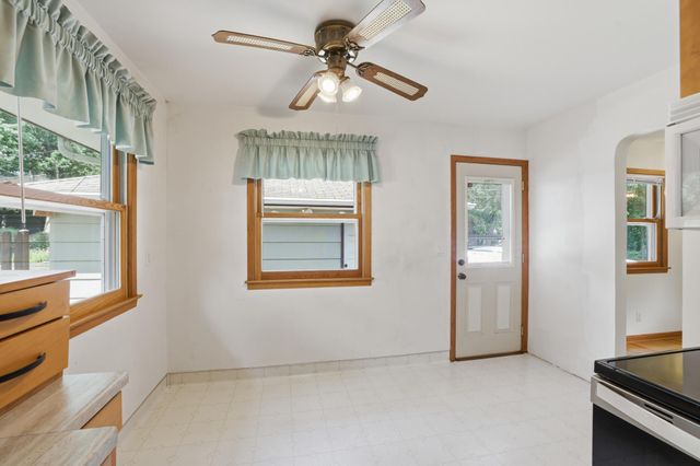 3110 W 82nd Street, Bloomington, MN 55431