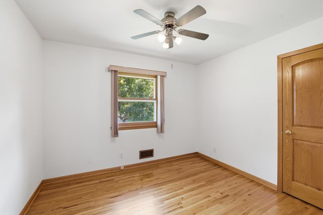 3110 W 82nd Street, Bloomington, MN 55431
