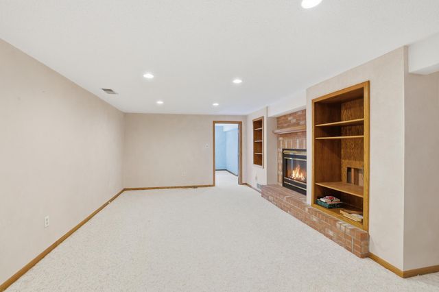 3110 W 82nd Street, Bloomington, MN 55431