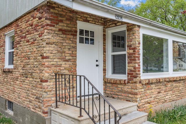 1034 ADAMS AVENUE, Oshkosh, WI 54902