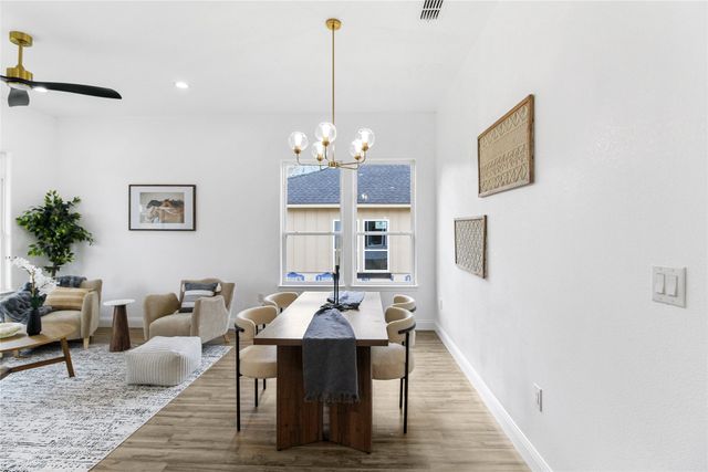 310 Outboard Drive, Gun Barrel City, TX 75156