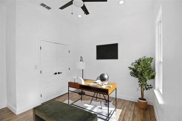 310 Outboard Drive, Gun Barrel City, TX 75156