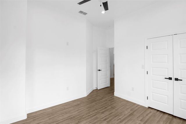 310 Outboard Drive, Gun Barrel City, TX 75156