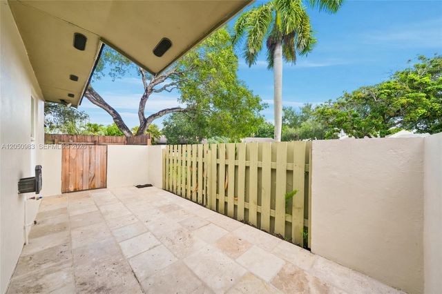 12446 SW 115th Ter, Miami, FL 33186