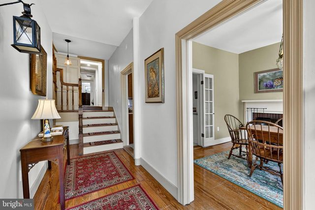 301 E GERMAN ST, Shepherdstown, WV 25443