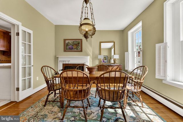 301 E GERMAN ST, Shepherdstown, WV 25443