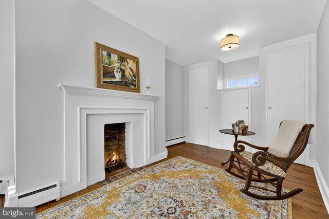 301 E GERMAN ST, Shepherdstown, WV 25443