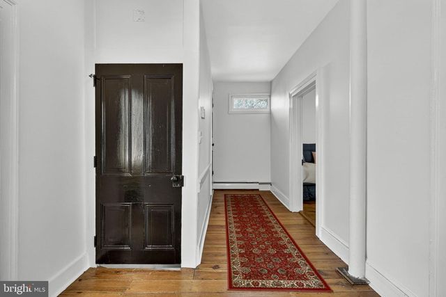 301 E GERMAN ST, Shepherdstown, WV 25443