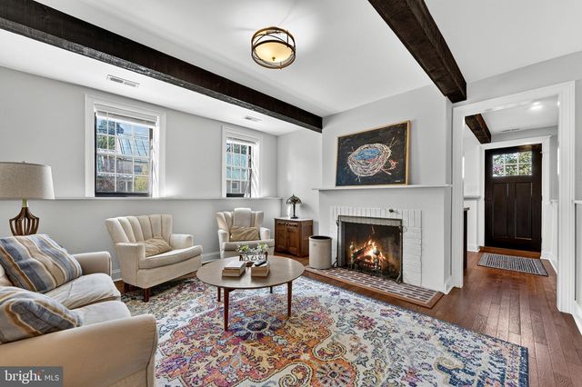 301 E GERMAN ST, Shepherdstown, WV 25443