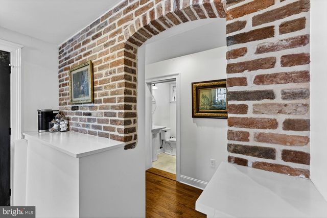 301 E GERMAN ST, Shepherdstown, WV 25443