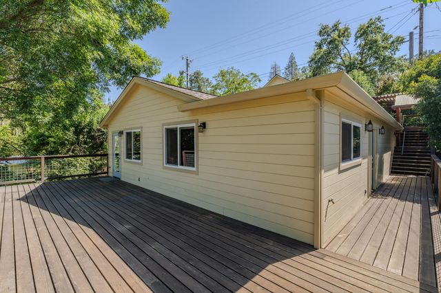 133 Badger St, Sutter Creek, CA 95685