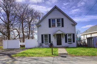 16 Kemp Avenue, Brunswick, NY 12180