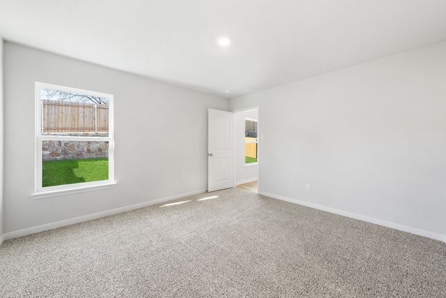 6318 Crosswood Lane, Dallas, TX 75241