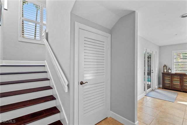 1104 6th ST S 1, Naples, FL 34102