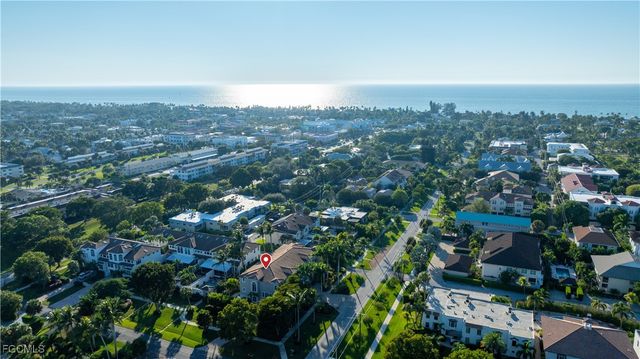 1104 6th ST S 1, Naples, FL 34102