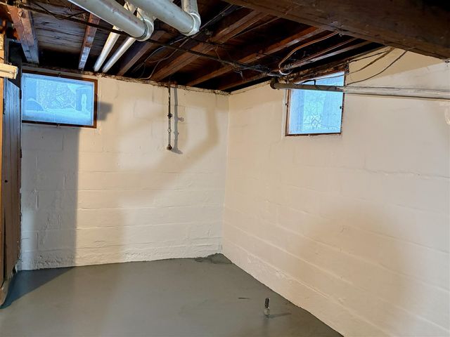 307 Ridgewood Street, Grand Rapids, MI 49548