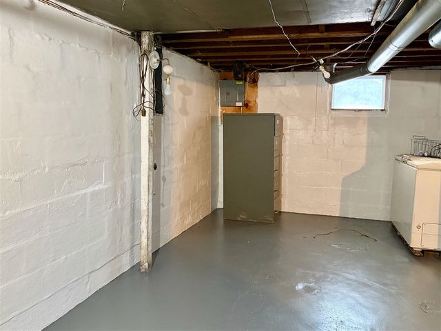 307 Ridgewood Street, Grand Rapids, MI 49548