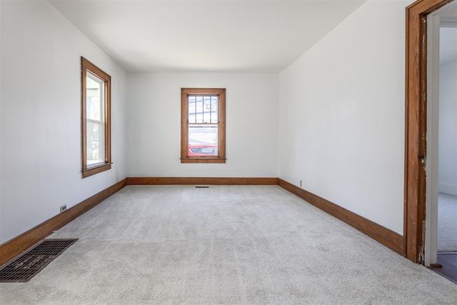 307 Ridgewood Street, Grand Rapids, MI 49548