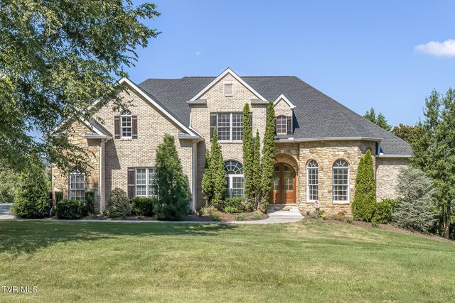 201 Highland Ridge Terrace, Johnson City, TN 37615