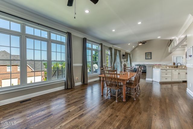 201 Highland Ridge Terrace, Johnson City, TN 37615