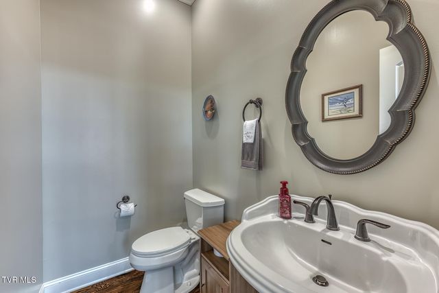 201 Highland Ridge Terrace, Johnson City, TN 37615