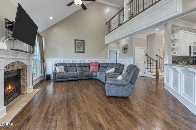 201 Highland Ridge Terrace, Johnson City, TN 37615