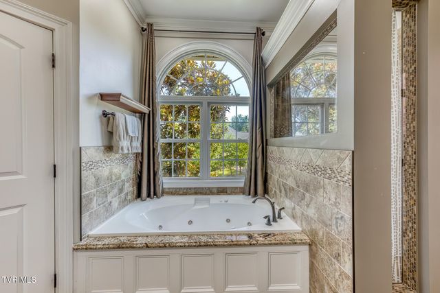 201 Highland Ridge Terrace, Johnson City, TN 37615