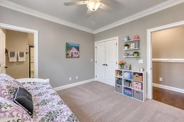 201 Highland Ridge Terrace, Johnson City, TN 37615